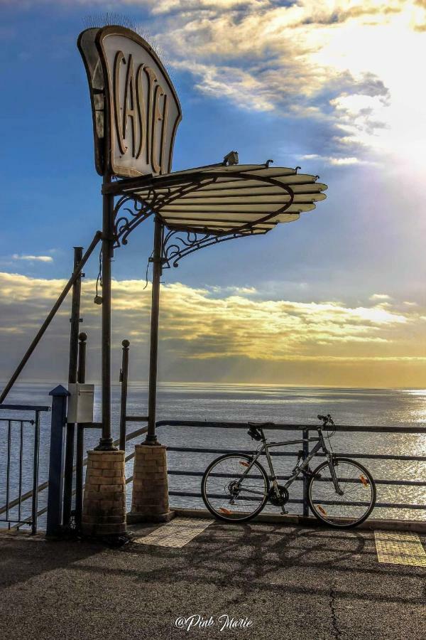 Home De Charme.. Au Calme Et Plein Centre Nizza Esterno foto